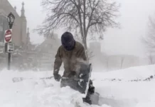 La tormenta Elliot deja ya en Estados Unidos al menos 38 muertos