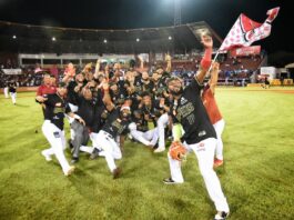 Gigantes clasifican al Round Robin al disponer del Licey