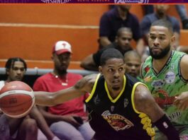 Buitres y Avispones salen airosos en basket de San Cristóbal