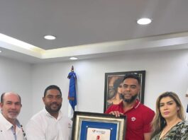 Fundación International Sport reconoce a Nelson Cruz