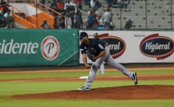 Licey pinta de blanco a los Toros en extrainnings