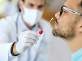 Positividad diaria de COVID-19 pasó de 12.91% a 22.92 % en una semana