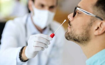 Positividad diaria de COVID-19 pasó de 12.91% a 22.92 % en una semana