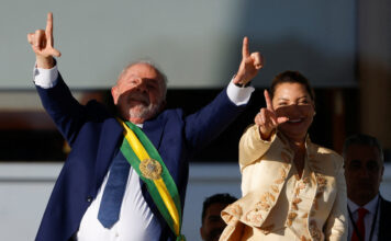 Presidente Lula pone freno al acceso a armas, a privatizaciones y protección de Amazonía