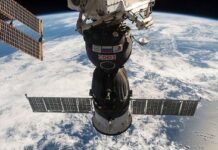 Continúan en peligro los astronautas de la estación espacial internacional: la NASA estudia también su rescate