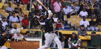 Estrellas derrotan a las Águilas en días seguidos