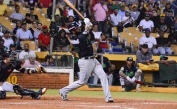 Estrellas derrotan a las Águilas en días seguidos