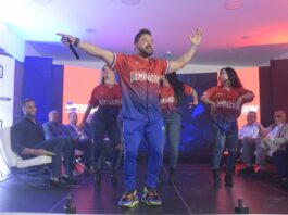 FEDOM presenta los uniformes de RD para el Clásico Mundial de Béisbol