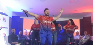 FEDOM presenta los uniformes de RD para el Clásico Mundial de Béisbol