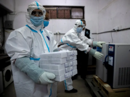 Fabricantes de vacunas contra la covid se quedaron con 1400 millones de dólares en anticipos por pedidos cancelados