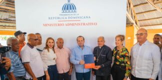 Ministro José Paliza entrega aportes por más de RD$45 millones en Puerto Plata