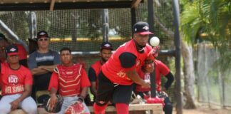 Pedro Strop firma con las Águilas