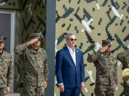 Poderosas maquinarias militar de Leonel y de Danilo se reducen con recientes retiros y ascensos hechos por Abinader