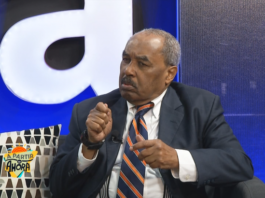 Carlos Nina Gómez: “Las redes sociales son el refugio de los idiotas y de los perversos”