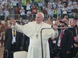 Los diez momentos que han marcado una década de pontificado de Francisco