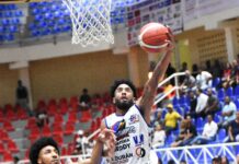 Correcaminos y Eduardos ganan en el basket de Puerto Plata