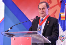 Gobierno Dominicano condecora con la Orden Heráldica de Cristóbal Colón al doctor Guillermo Enrique Umpierrez