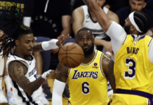 LeBron da un golpe a la serie