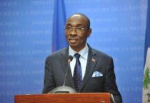 Dos exprimeros ministros de Haití entre los 39 con entrada prohibida a República Dominicana