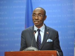 Dos exprimeros ministros de Haití entre los 39 con entrada prohibida a República Dominicana