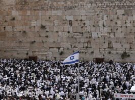 Jerusalén acoge celebraciones judías, cristianas y musulmanas en pleno repunte de violencia