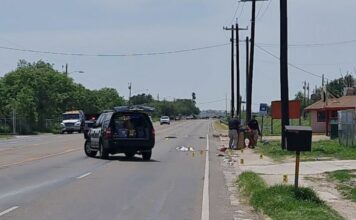 7 personas mueren tras ser atropelladas frente a un refugio de migrantes en Texas
