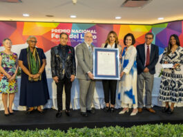 Pedro Vergés galardonado con el Premio Nacional Feria del Libro Eduardo León Jimenes 2023