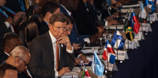 Canciller Roberto Álvarez llama a la Asociación de Estados del Caribe a declarar el afloramiento del sargazo como una emergencia regional