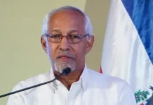 Minerd promete subsanar errores en libros de texto