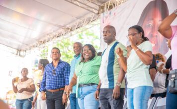 Diputada Dulce Rojas celebra fiesta a más de 5 mil madres de SDN