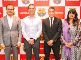 Javier Saviola visita el proyecto del FC Barcelona en Santo Domingo