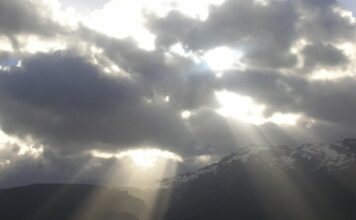 Aguaceros dispersos en gran parte del país debido a tormenta tropical Bret