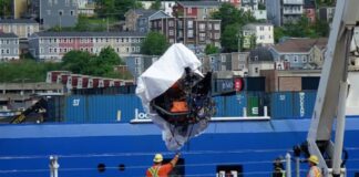 Recuperan «posibles restos humanos» cerca de escombros del submarino Titán, dice la Guardia Costera de EE.UU.