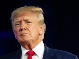 Trump insiste en que seguirá su campaña electoral aunque sea condenado