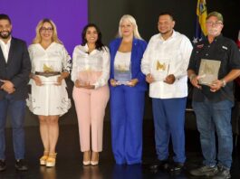 Carlos Guzmán es declarado Alcalde del Año 2023 en XXI Cumbre Latinoamericana Democracia y Desarrollo