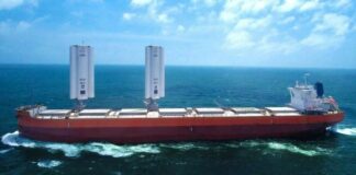 Cómo funciona el innovador carguero con velas gigantes para navegar con energía eólica