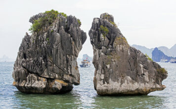 Emblemáticas Rocas que se besan de Vietnam están en riesgo de colapso