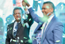 Leonel asegura el Gobierno insiste en comprar alcaldes