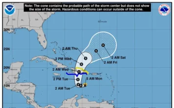 Trayectoria pronosticada de la tormenta tropical Franklin