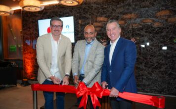 Hoyo 20 llega a Acrópolis Business Mall
