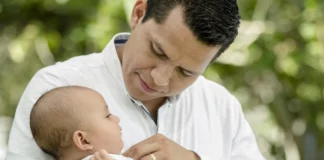 Aprueban modificar el Código de Trabajo para otorgar 10 días de licencia por paternidad