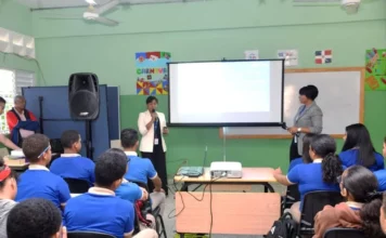 Año escolar comienza el lunes y MINERD asegura entrega libros de textos