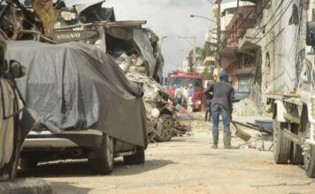 Tras extinción del fuego, técnicos investigan causas de explosión en San Cristóbal