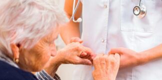 Hay pocos geriatras en los hospitales públicos