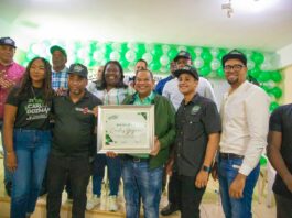 Artistas urbanos de SDN apoyan al alcalde Carlos Guzmán