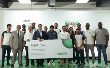 Farmacia Carol entrega más de 1.5 millones de pesos a Atletas CRESO de los JJCC