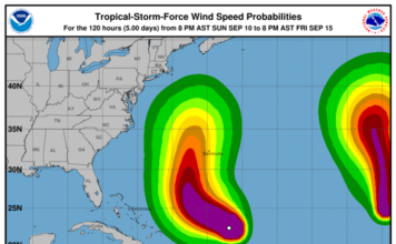 Huracán Lee provoca oleaje peligroso y aguaceros dispersos en algunas localidades