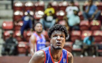 Máximo Gómez gana primer partido de la Final del basket superior de SFM