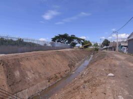 Más de dos mil toneladas de sedimentos han retirado en dos días de la toma de agua del canal La Vigía