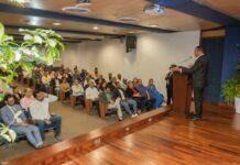 Milton Morrison dicta conferencia magistral “Confusiones, intereses y debates: la realidad eléctrica dominicana